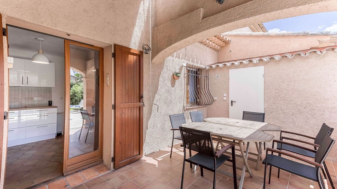 Photo of Patio Balcony in Mandelieu-La-Napoule
