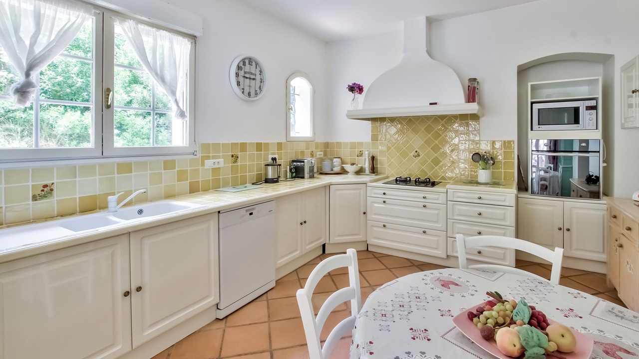 Photo of Kitchen in La Crau