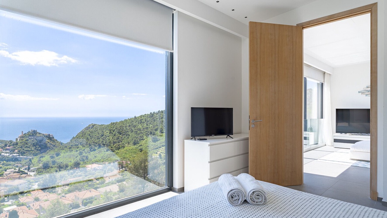 Photo of Bedroom in Eze