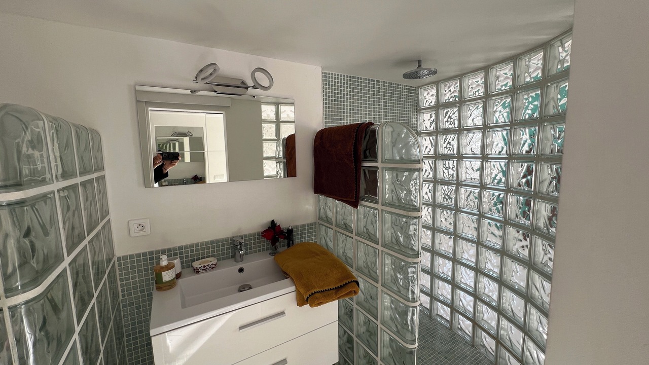 Photo of Bathroom in La Londe-les-Maures