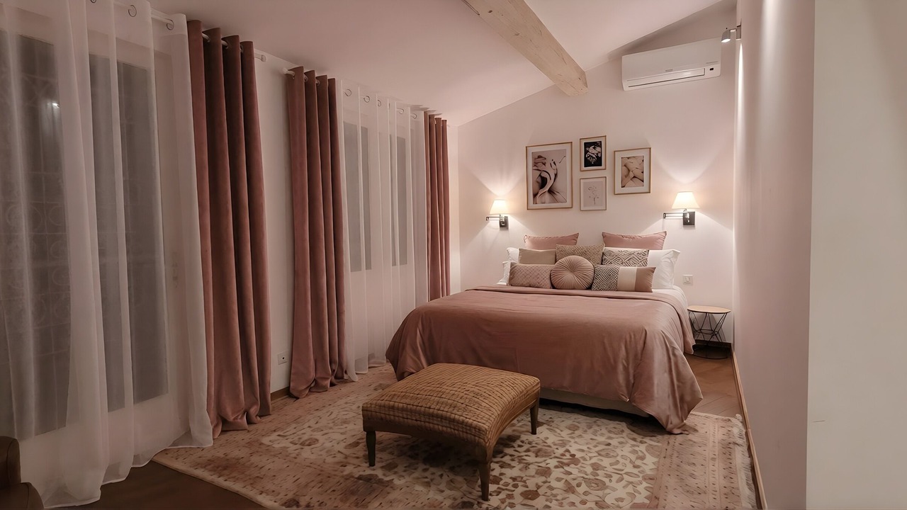 Photo of Bedroom in Le Cannet