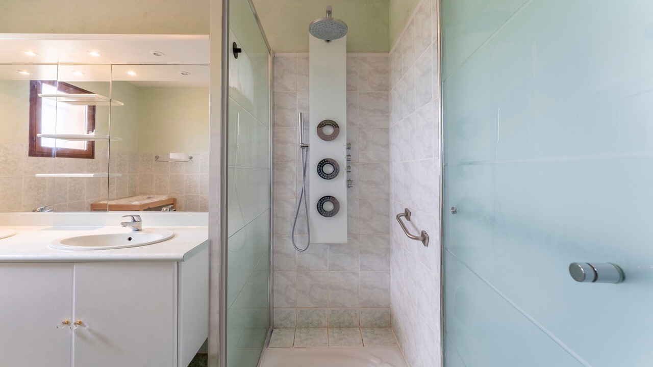 Photo of Bathroom in Malemort-du-Comtat