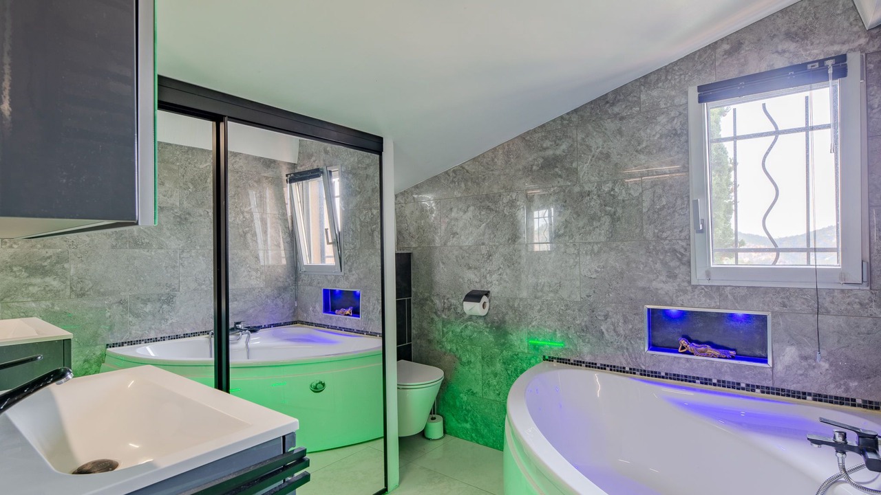 Photo of Bathroom in Theoule-Superieur