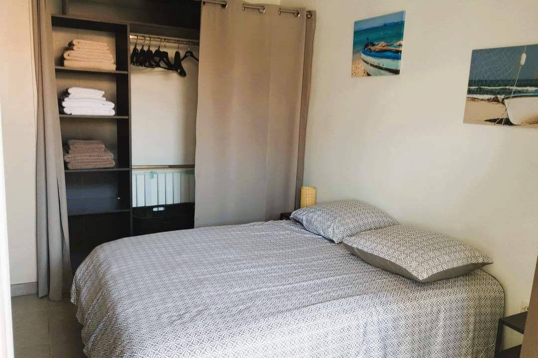 Photo of Bedroom in Frontignan