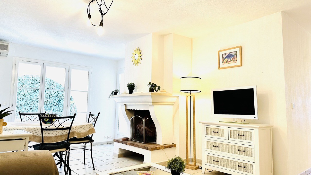 Photo of Livingroom in La Garde-Freinet