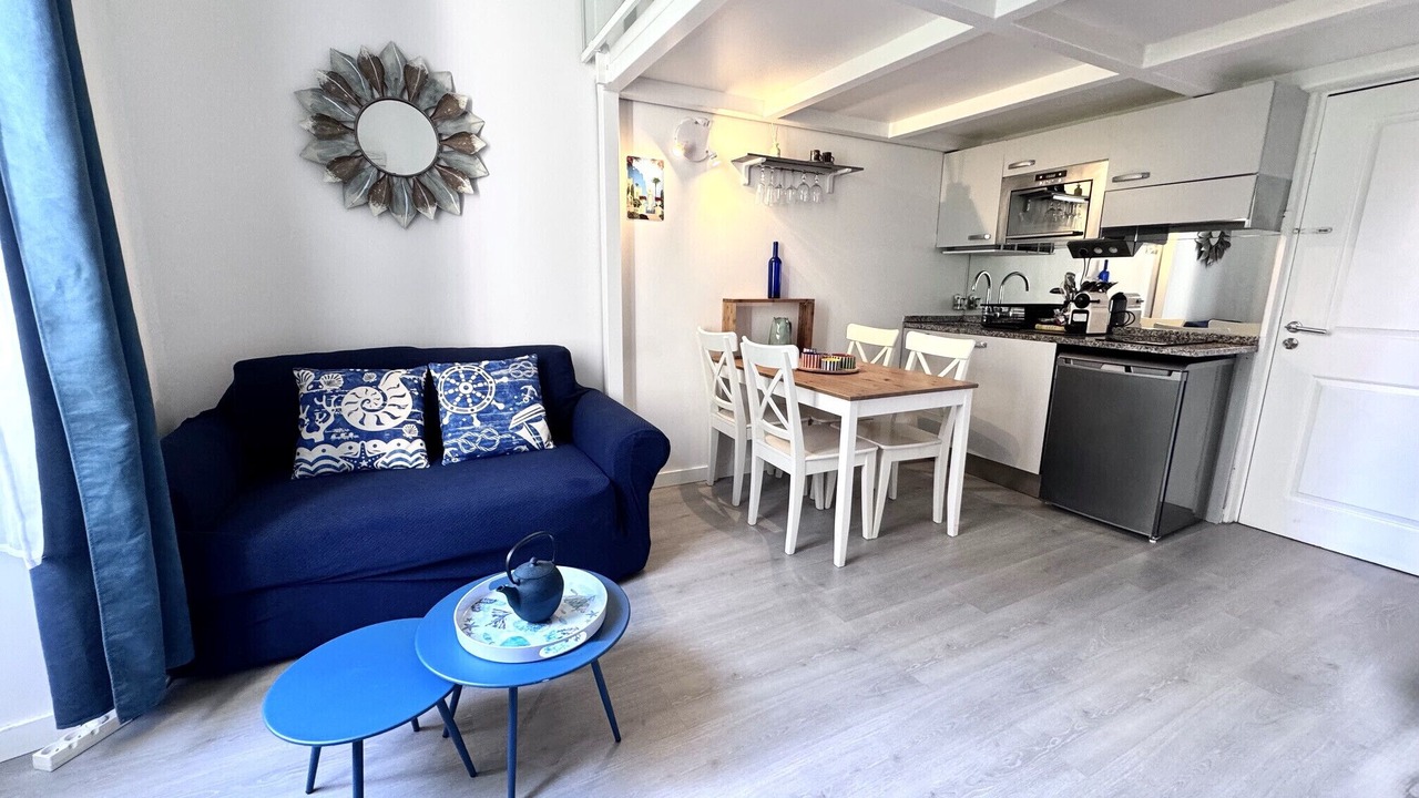 Photo of Livingroom in Nice City Centre
