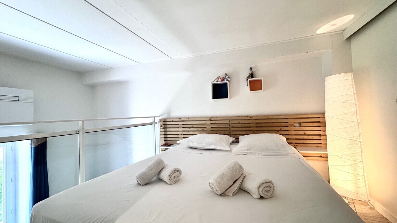 Photo of Bedroom in Nice City Centre