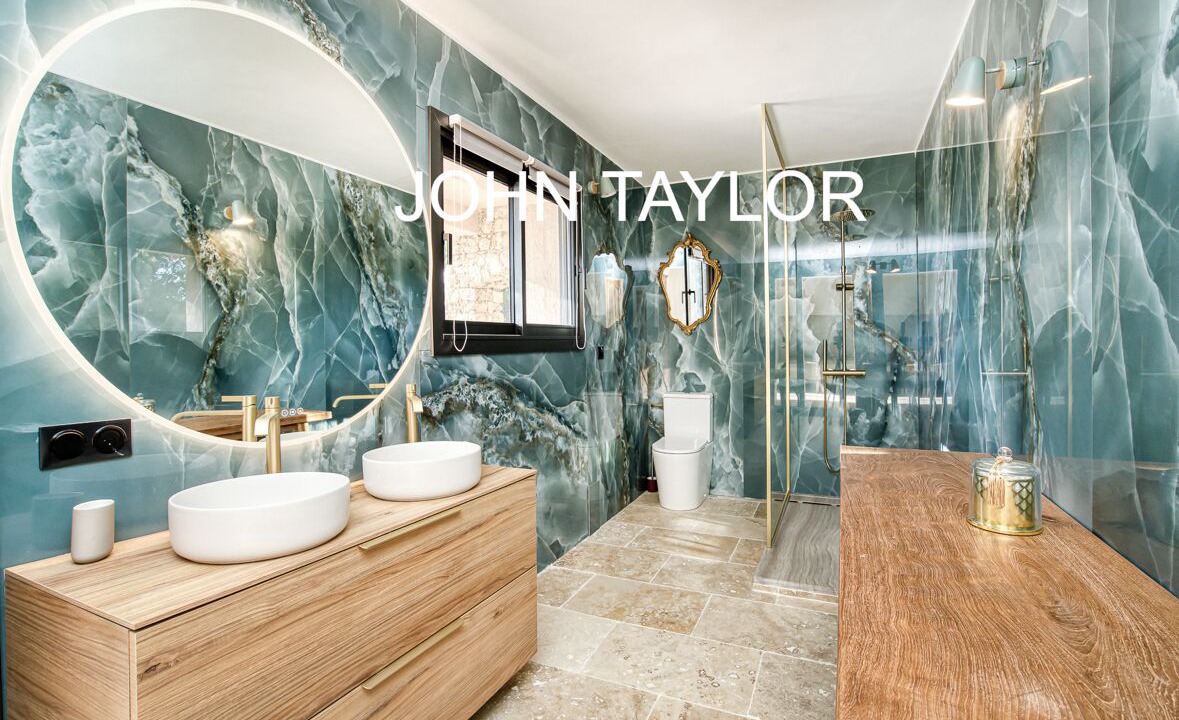 Photo of Bathroom in Grimaud