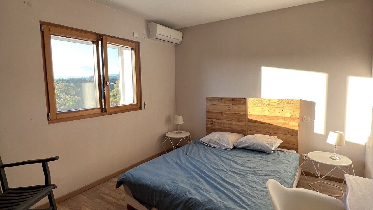 Photo of Bedroom in Mouans-Sartoux