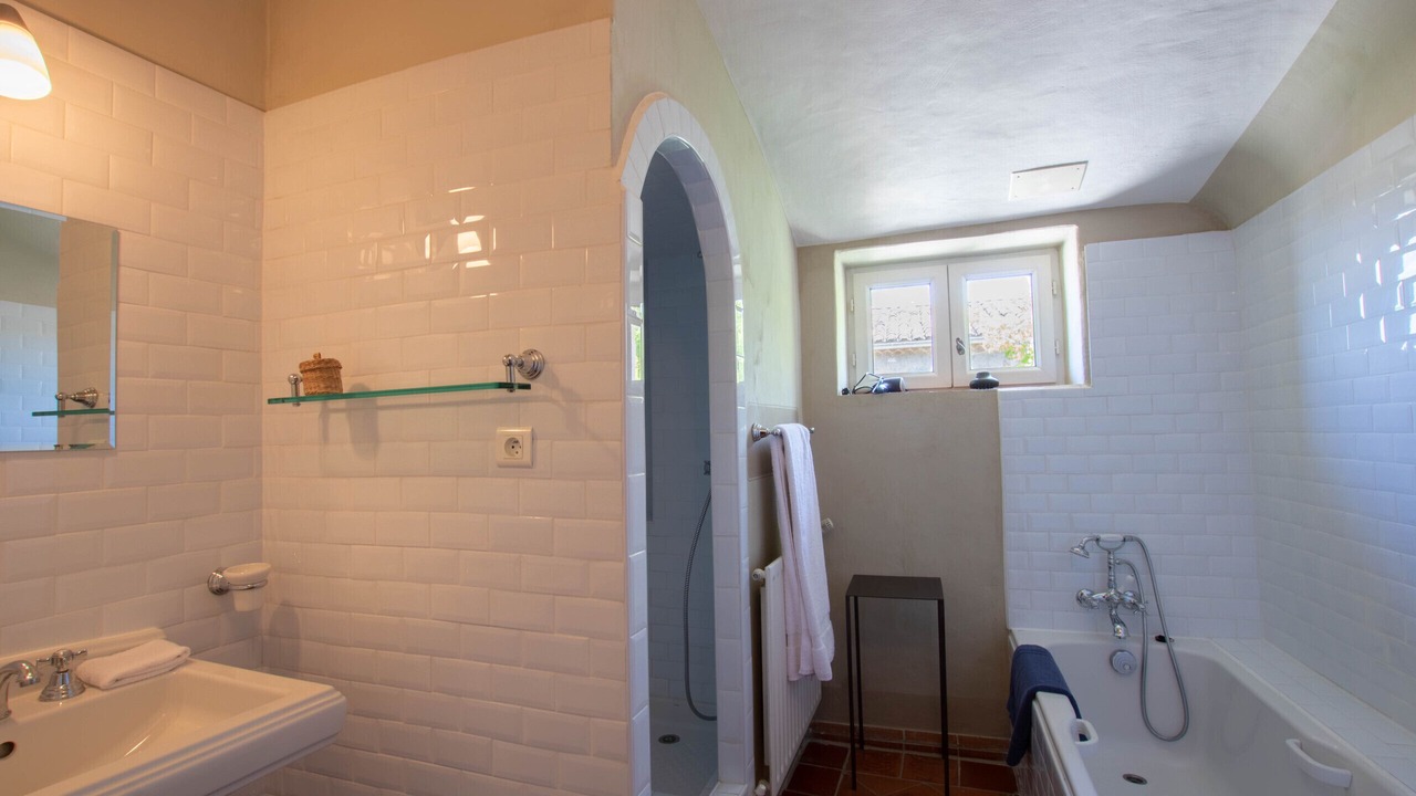 Photo of Bathroom in Villedieu