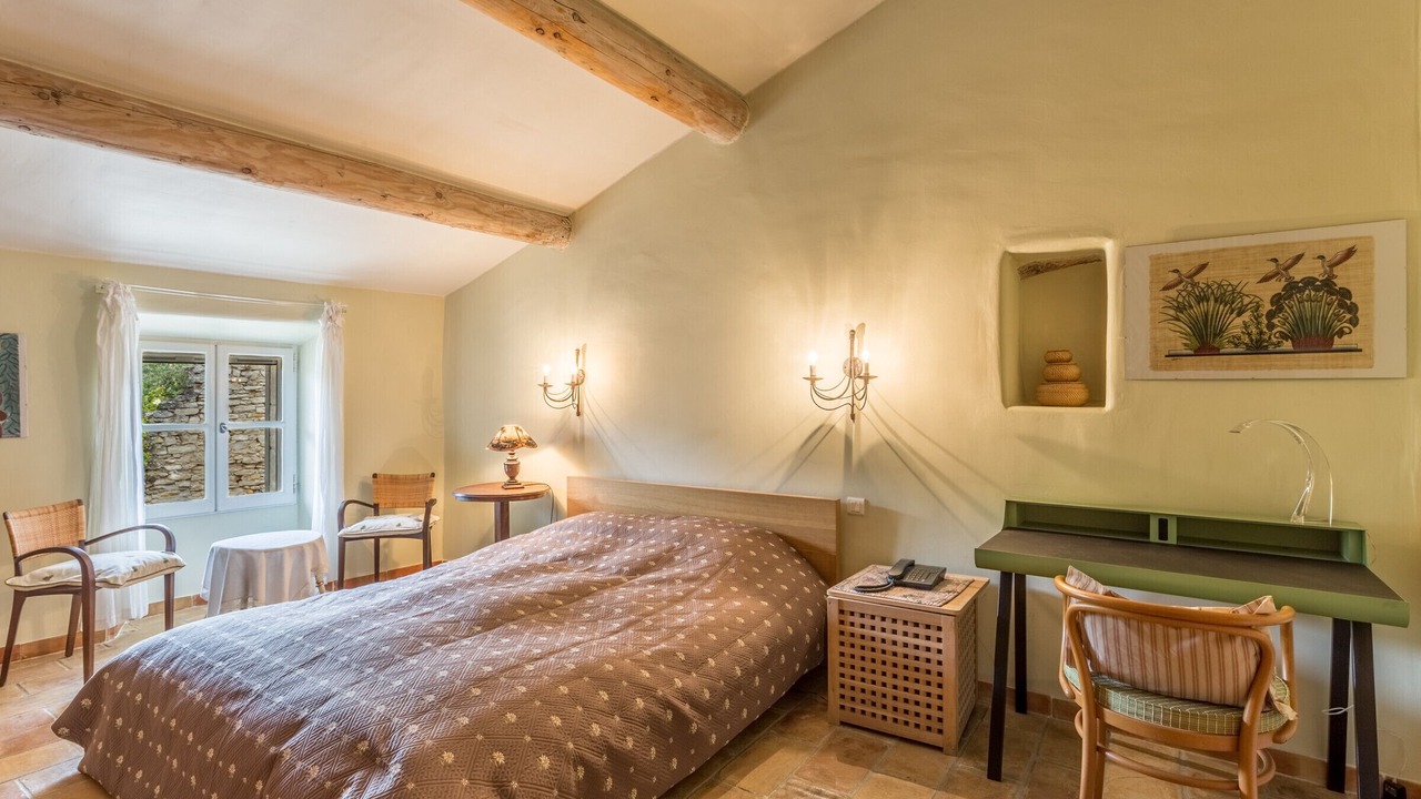 Photo of Bedroom in Menerbes
