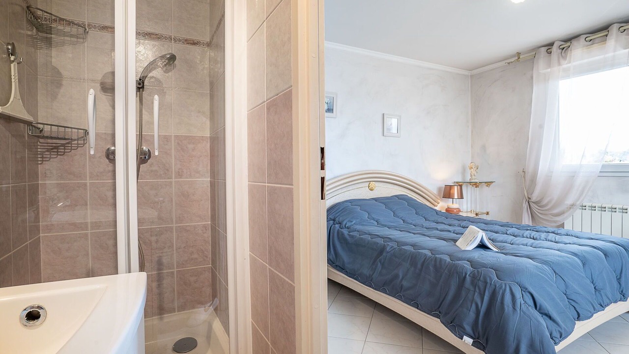 Photo of Bathroom in Le Cannet
