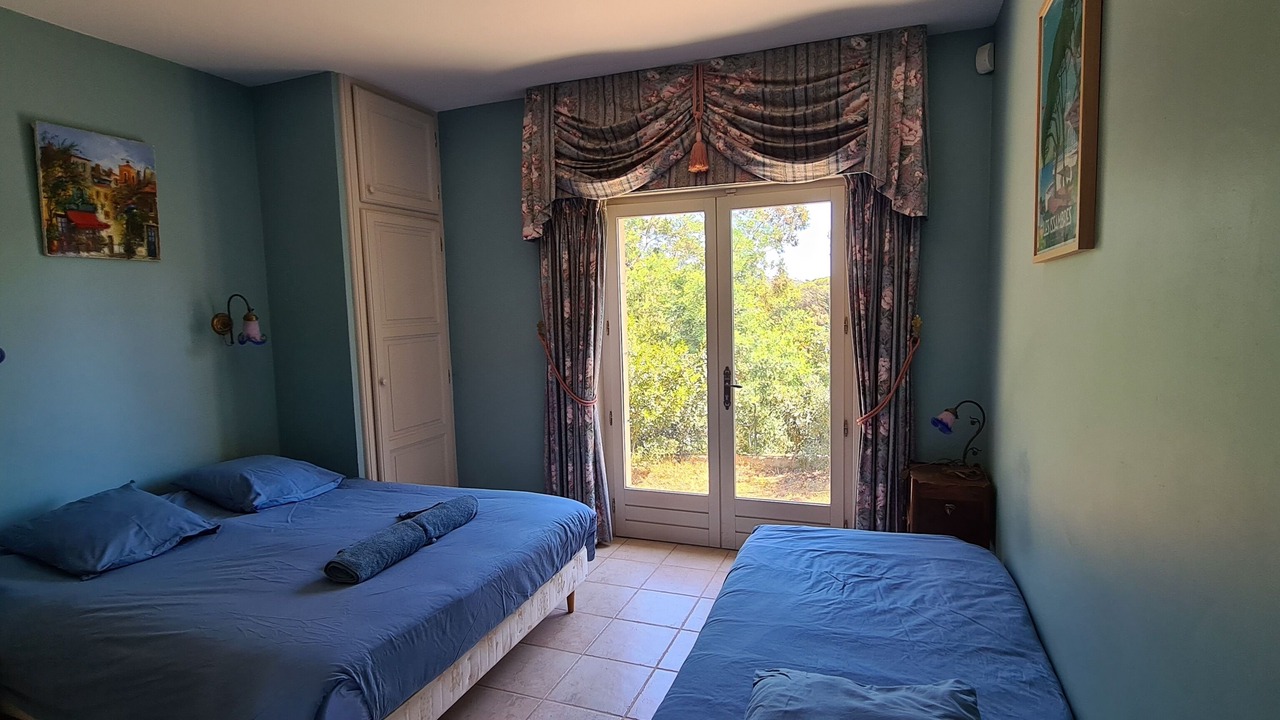 Photo of Bedroom in Plage de la Garonnette