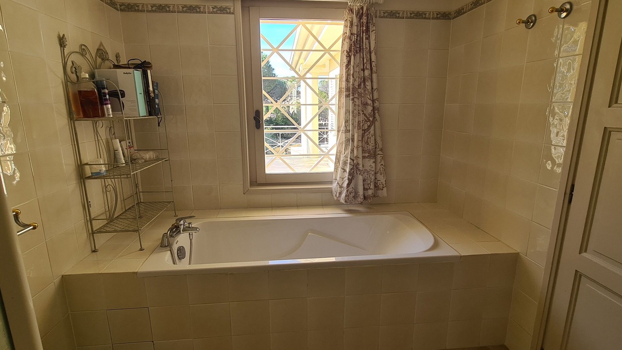 Photo of Bathroom in Plage de la Garonnette