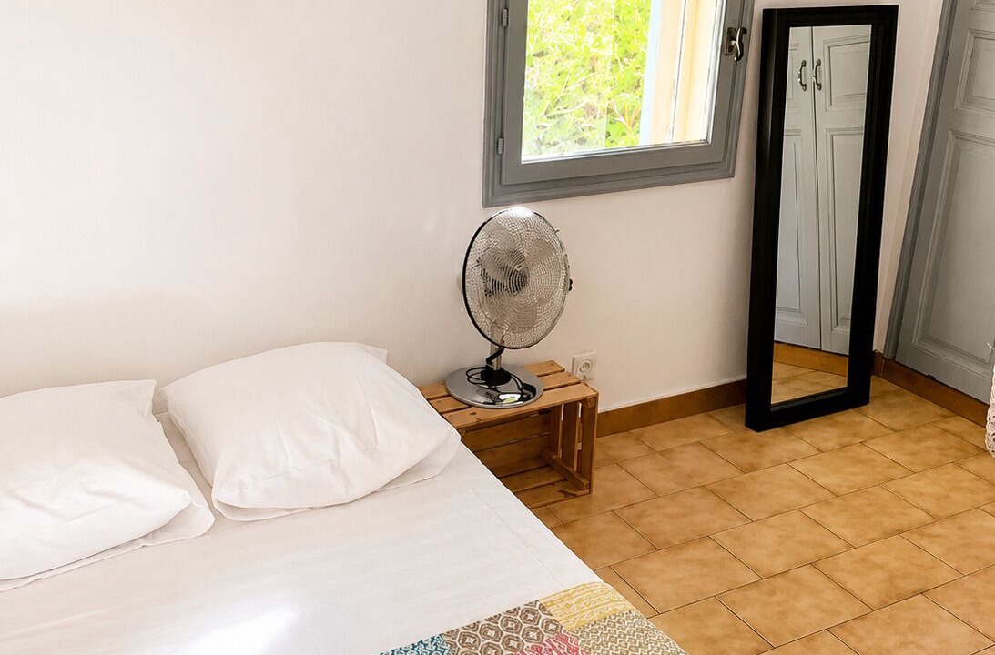 Photo of Bedroom in Saint-Jacques