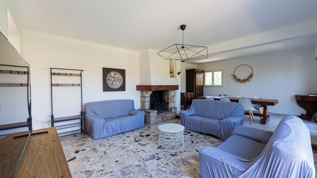 Photo of Livingroom in Mandelieu-La-Napoule