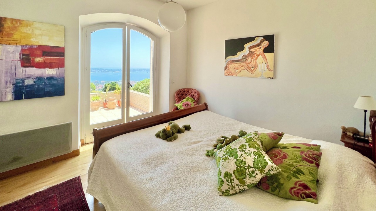 Photo of Bedroom in Golfe Juan