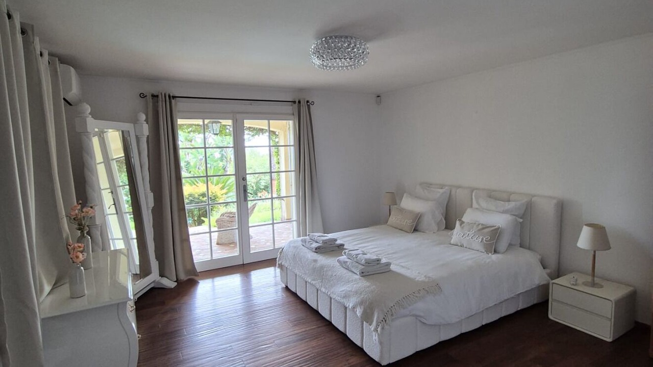 Photo of Bedroom in Cap-d'Antibes