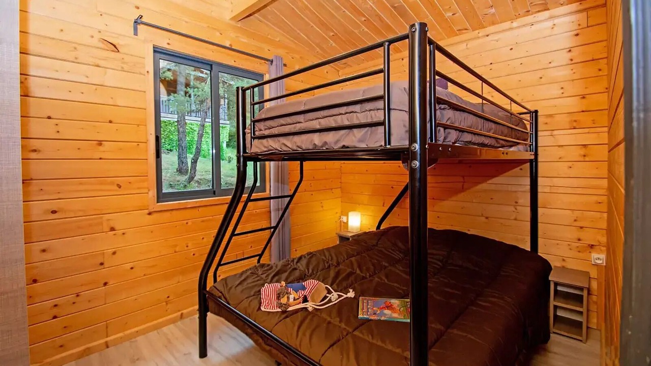 Photo of Bedroom in La Salle-en-Beaumont