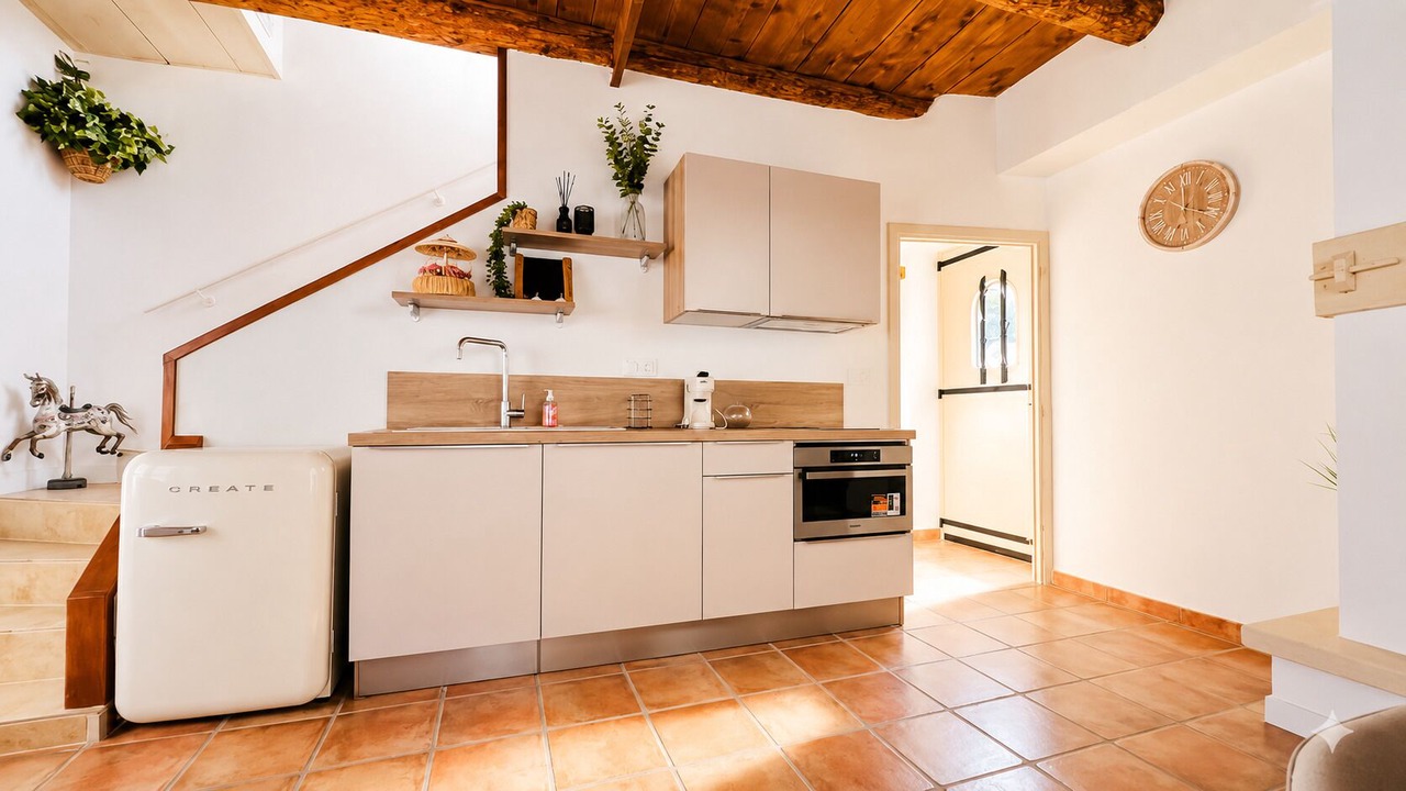 Photo of Kitchen in Mouries