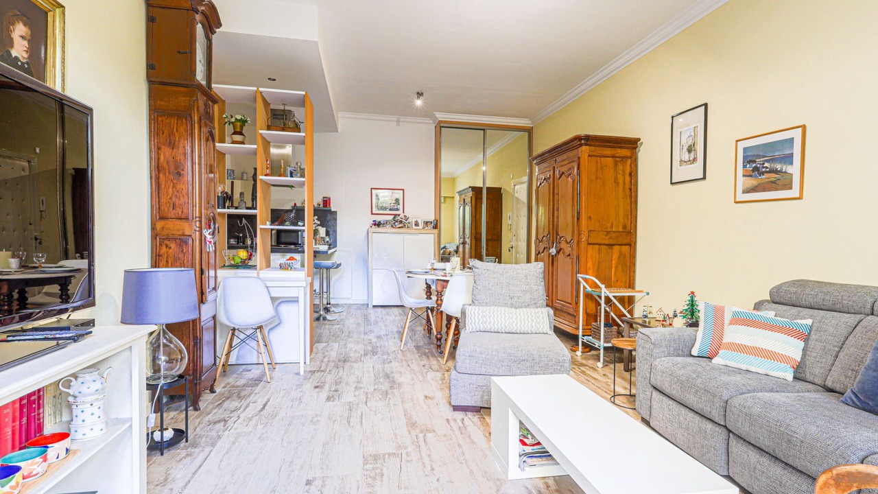 Photo of Livingroom in La Madeleine