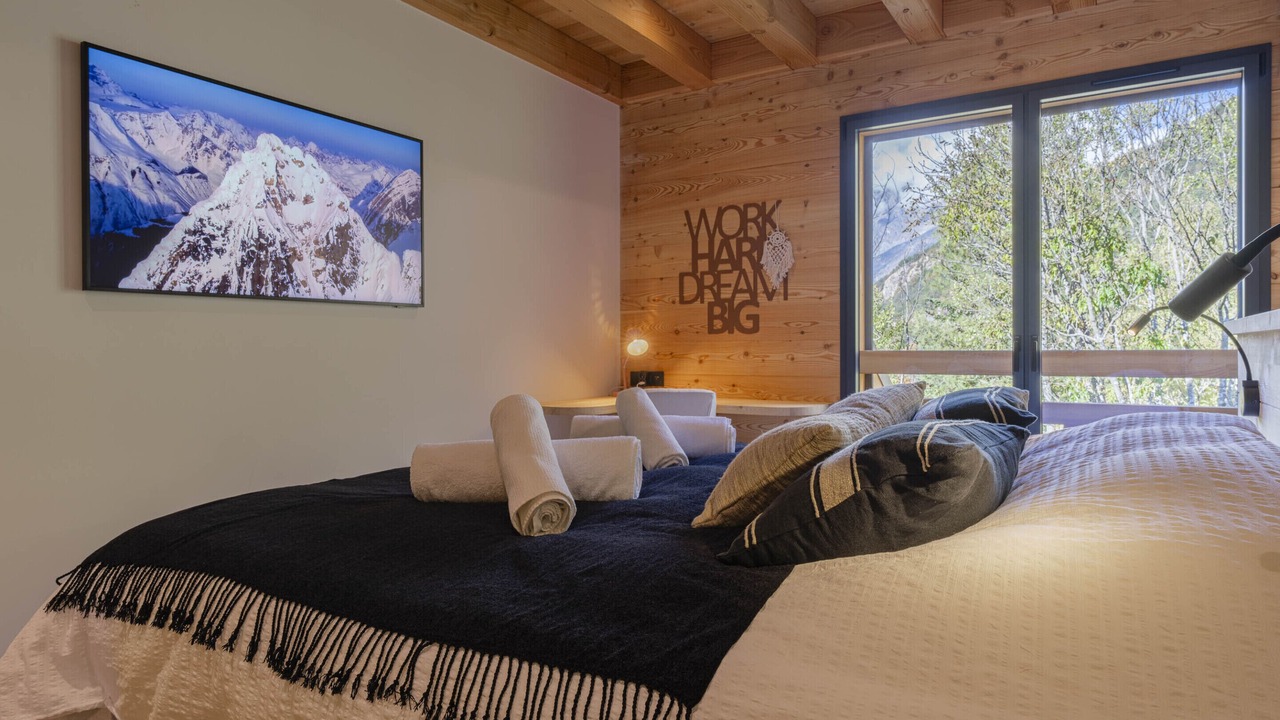 Photo of Bedroom in Les Vigneaux