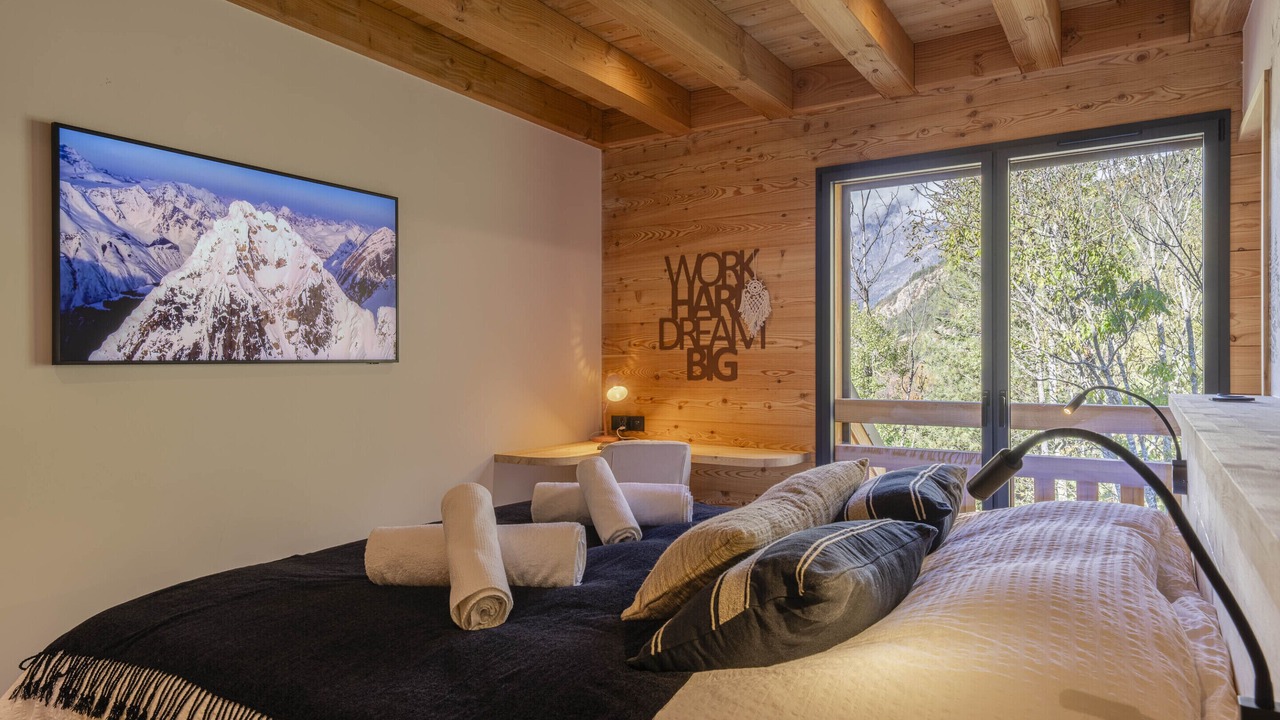 Photo of Bedroom in Les Vigneaux