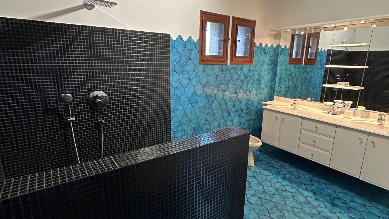Photo of Bathroom in Eygalieres