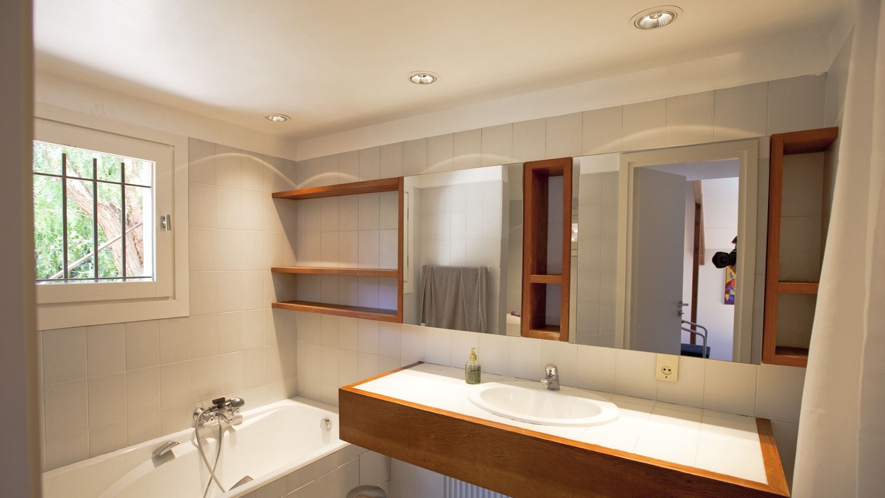 Photo of Bathroom in Theoule-sur-Mer