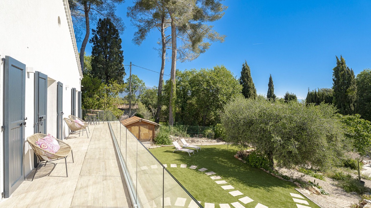 Photo of Others in Valbonne