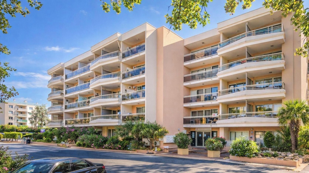 Photo of Outdoor in Sainte-Maxime City Centre