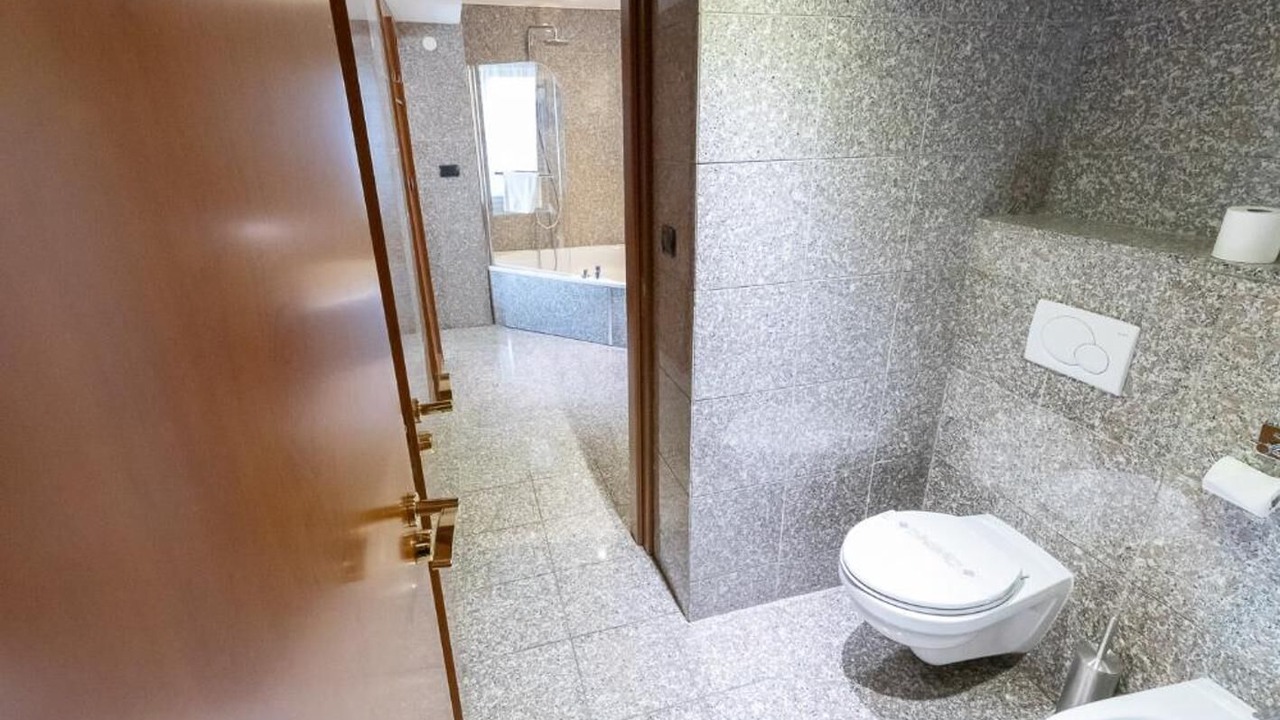 Photo of Bathroom in Nice City Centre