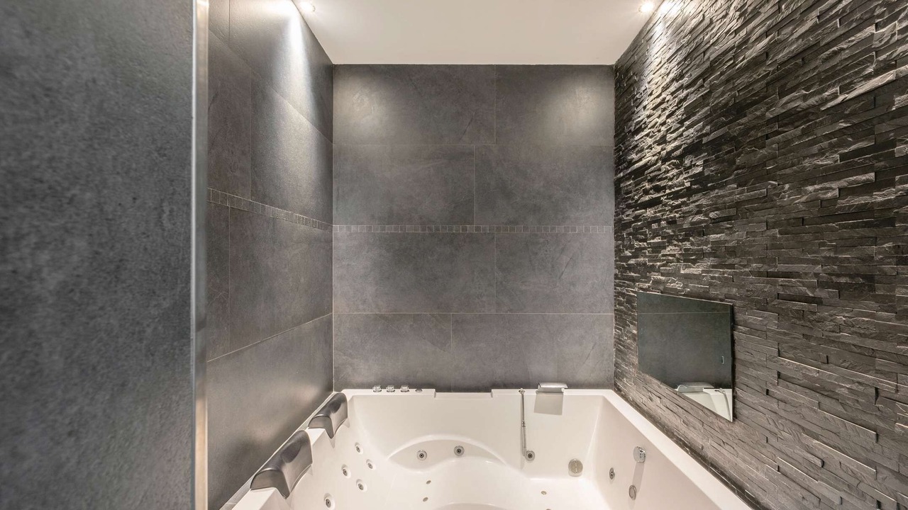 Photo of Bathroom in Orgon
