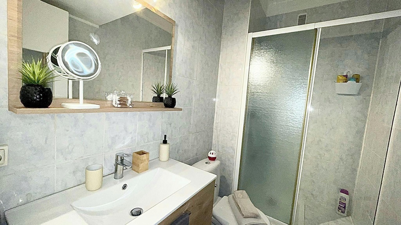 Photo of Bathroom in Carnot