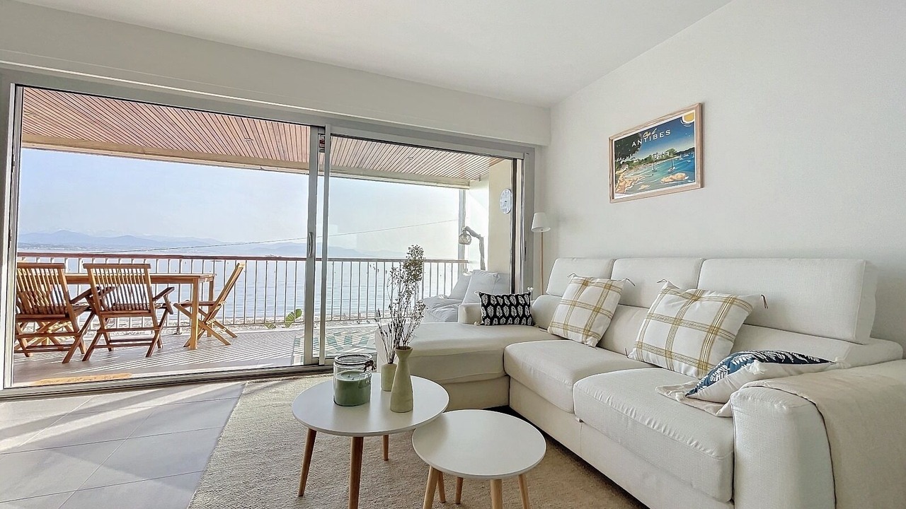Photo of Livingroom in Cap-d'Antibes