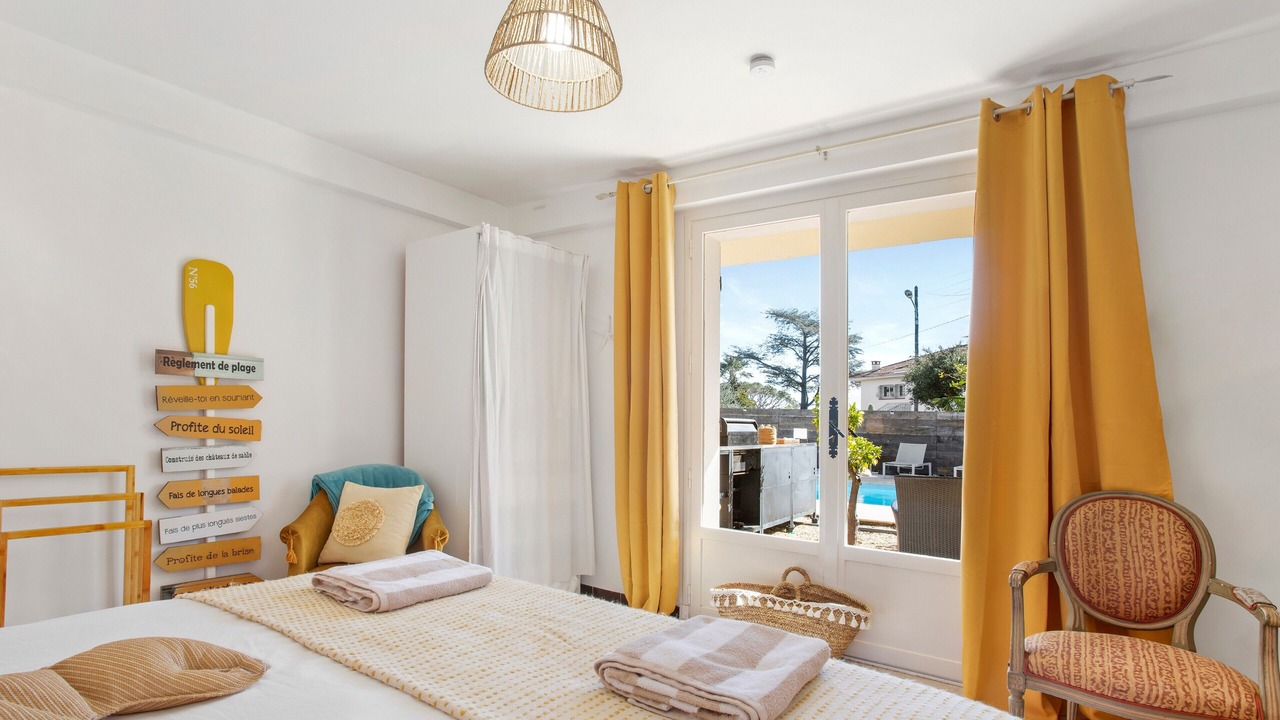 Photo of Bedroom in Frejus