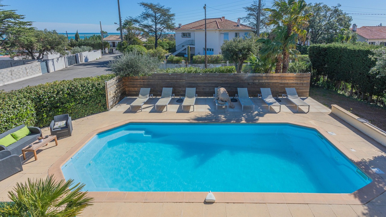 Photo of Outdoor in Frejus