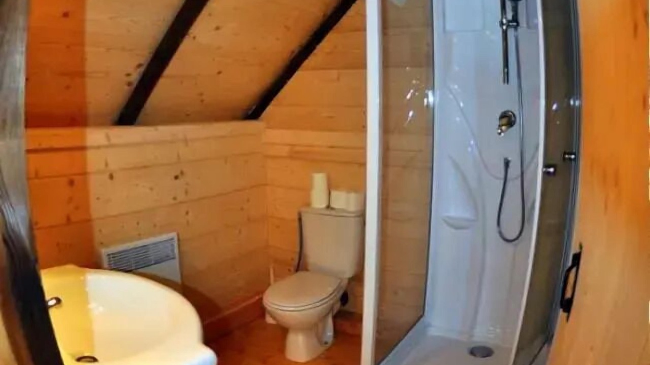 Photo of Bathroom in Baratier