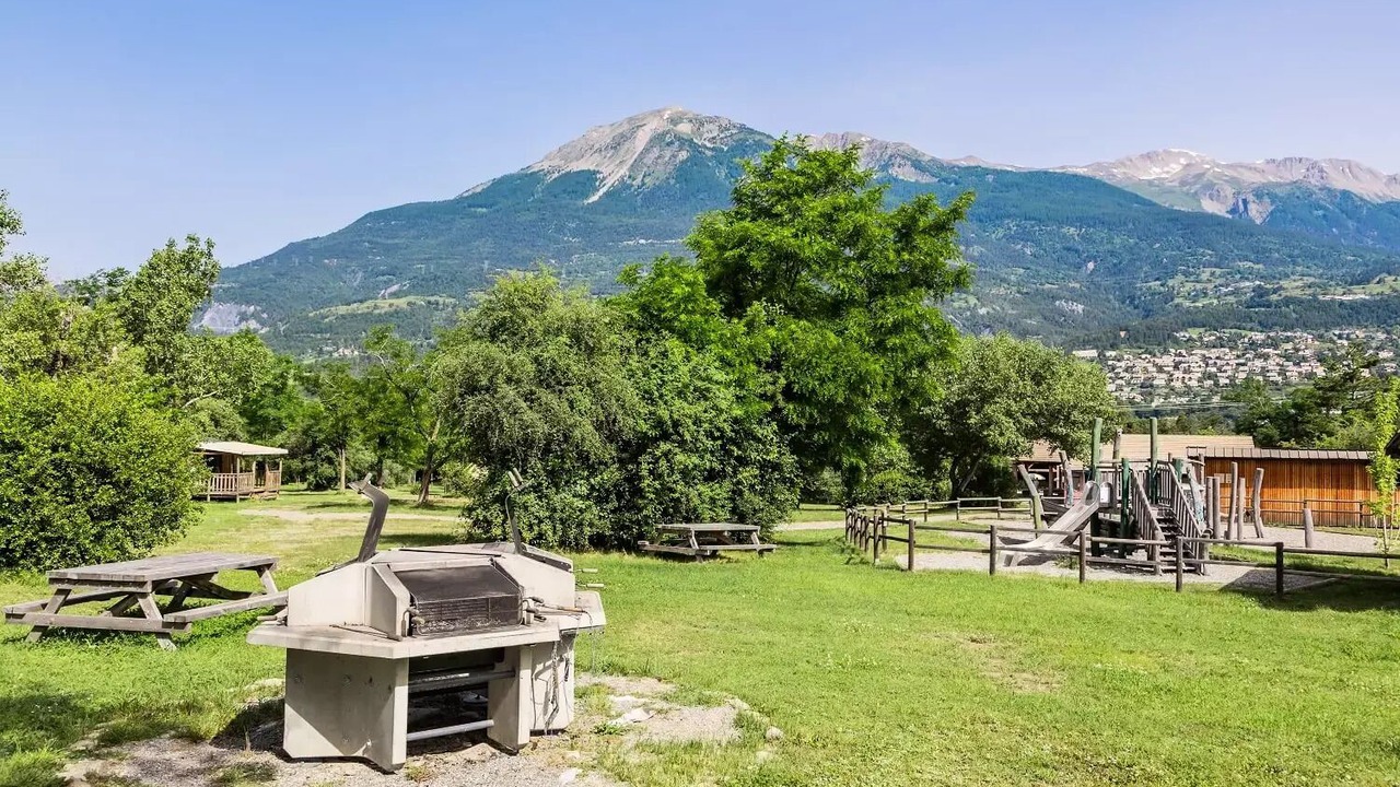 Photo of Outdoor in Baratier