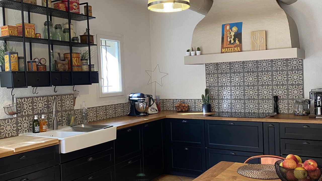 Photo of Kitchen in L'Isle-sur-la-Sorgue