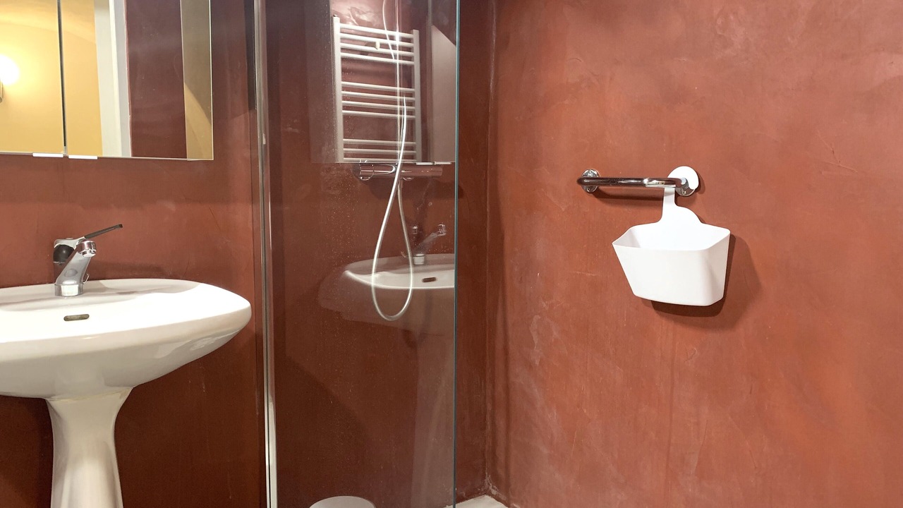 Photo of Bathroom in Eygalieres