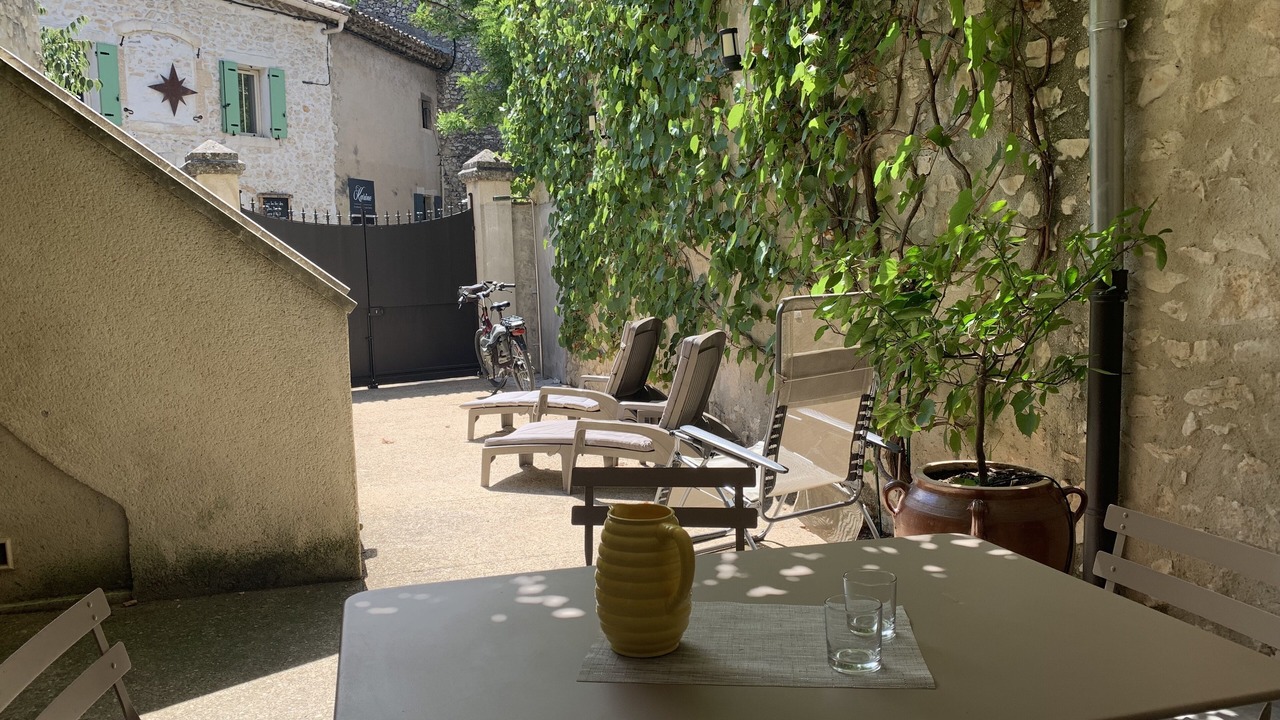 Photo of Outdoor in Eygalieres