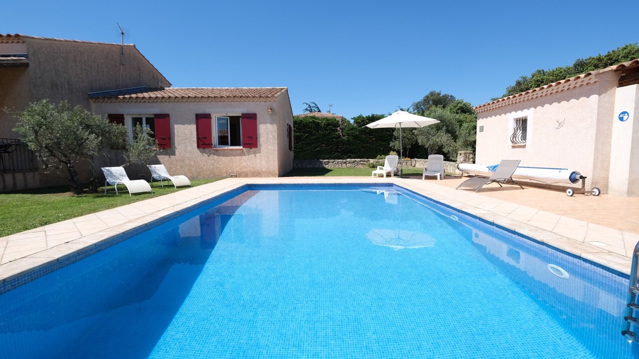 Photo of Outdoor in Aureille