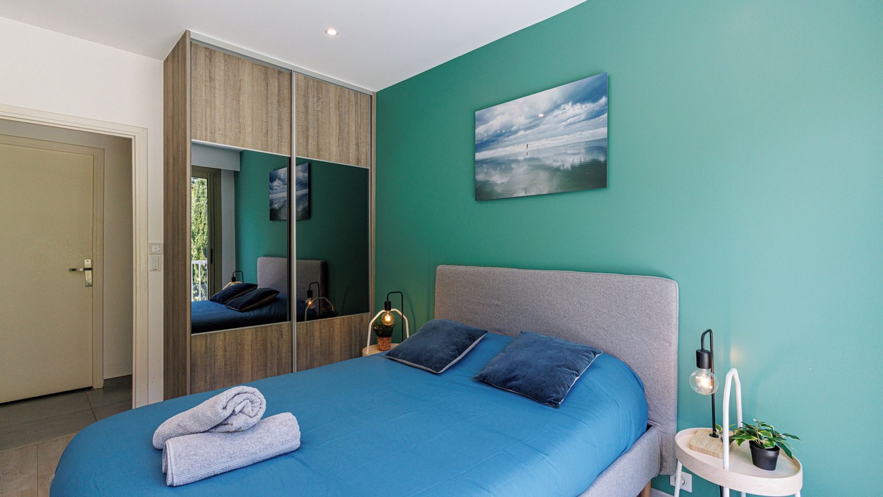 Photo of Bedroom in Riquier