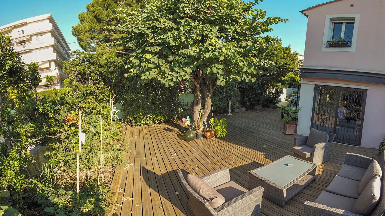 Photo of Patio Balcony in Cimiez