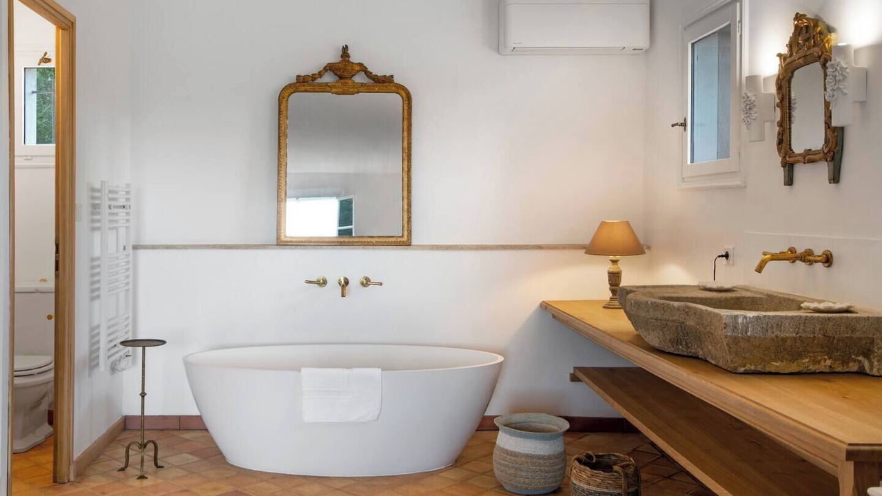 Photo of Bathroom in Saint-Saturnin-les-Apt