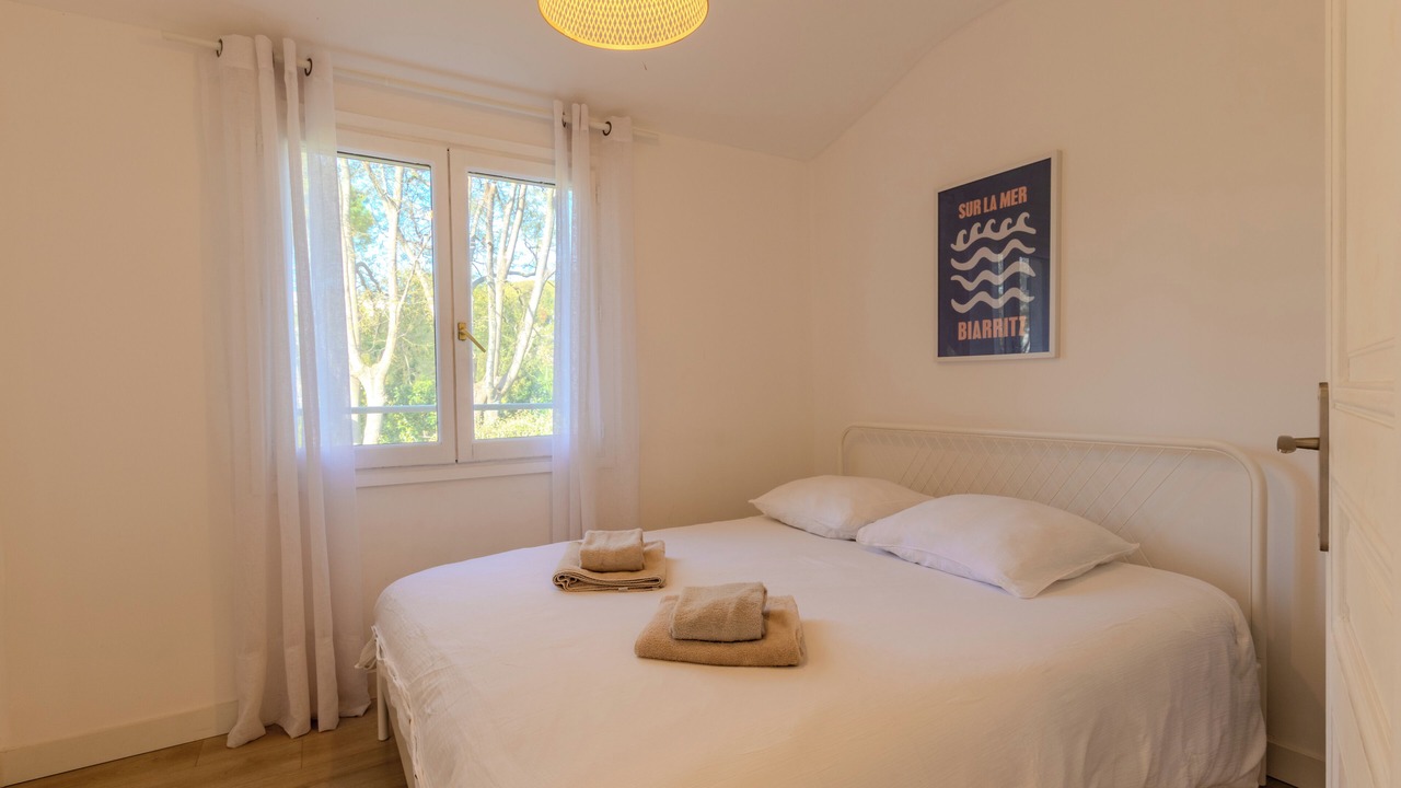 Photo of Bedroom in Cap-d'Antibes