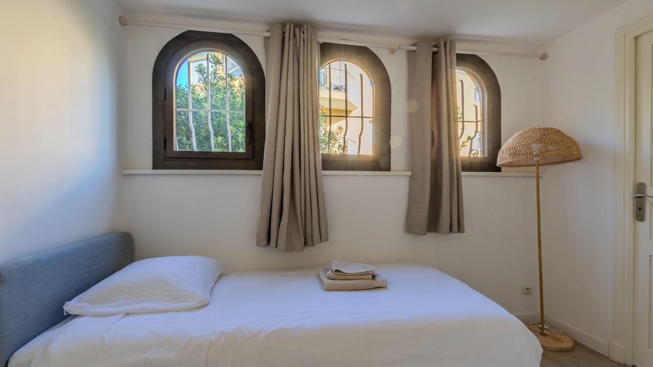 Photo of Bedroom in Cap-d'Antibes
