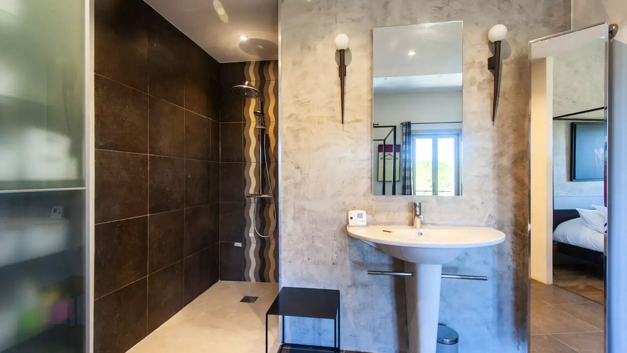 Photo of Bathroom in Pont Royal