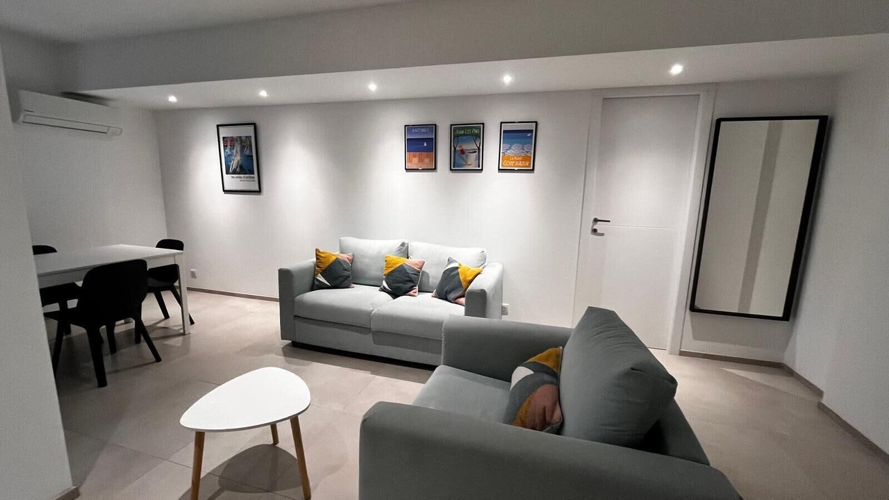 Photo of Livingroom in Juan-les-Pins